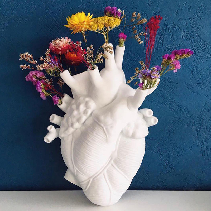 Vase In The Shape Of Human Heart, Home Decoration, Desktop Art Craft Ornament, Exquisite And High-end Indoor Vase, Organ Design Flower Container, Halloween Thanksgiving Christmas Decor, Room Decor, Home Decor